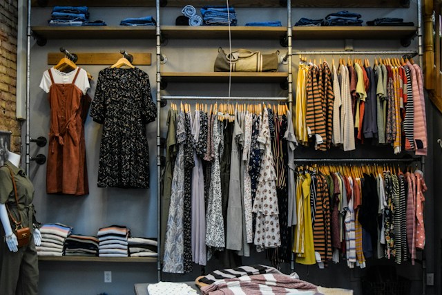 Jak vybrat společenské šaty pro různé příležitosti